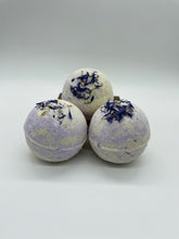 Load image into Gallery viewer, Lavender + Lemon Bath Bomb

